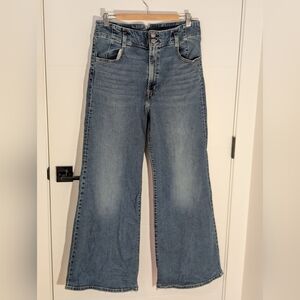 Levi’s Ribcage Bell Super High Rise Flare Jeans Blue Size 32